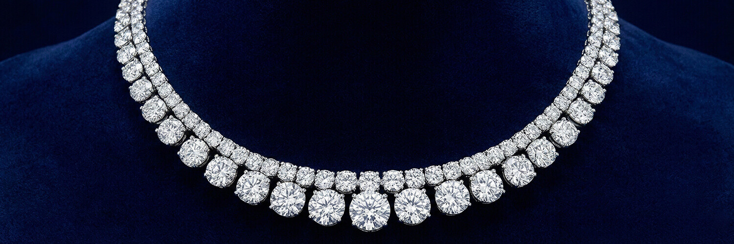 Zarafetinizi Pırlanta Gerdanlıklar İle Taçlandırın